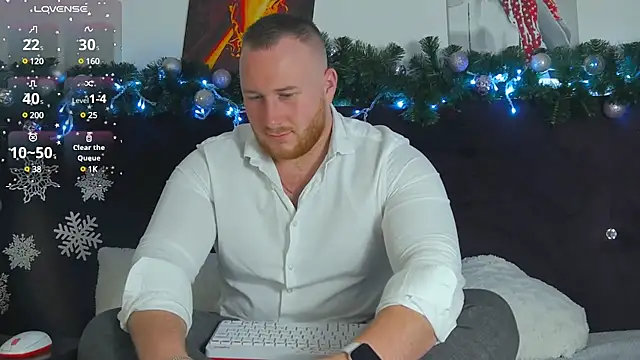 Snapshot of RoddyStill chatting on 19, 12, 2024 RoddyStill online show from 19, 12, 2024