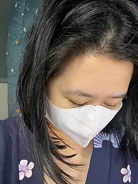 ninini92 online show from 9, 2, 2025