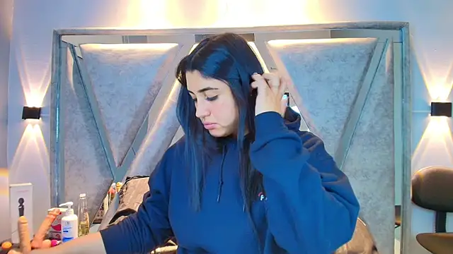 Snapshot of Danna_777_ chatting on 11, 10, 2025 Danna 777 online show from 11, 10, 2025