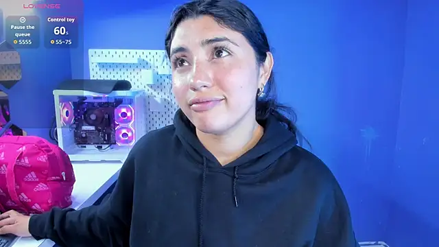 Snapshot of Danna_777_ chatting on 30, 10, 2025 Danna 777 online show from 30, 10, 2025