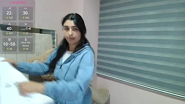 Snapshot of Danna_777_ chatting on 4, 11, 2025 Danna 777 online show from 4, 11, 2025