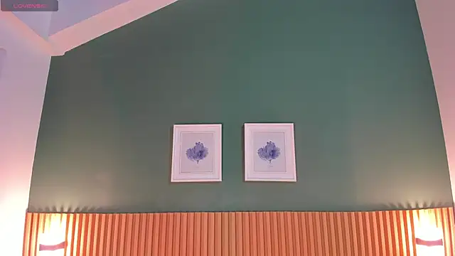  anavictoria  online show from 22, 1, 2025