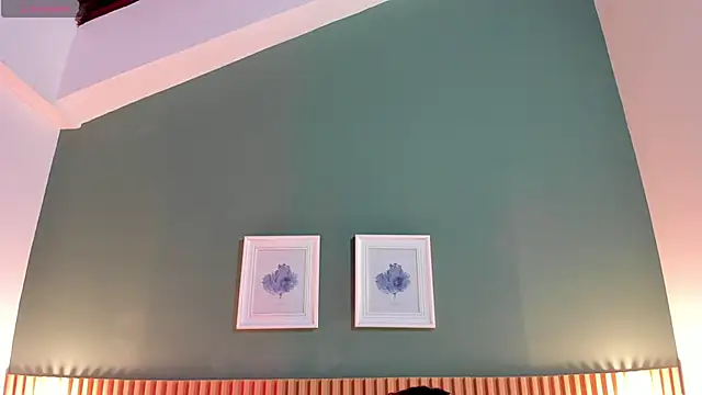  anavictoria  online show from 29, 1, 2025