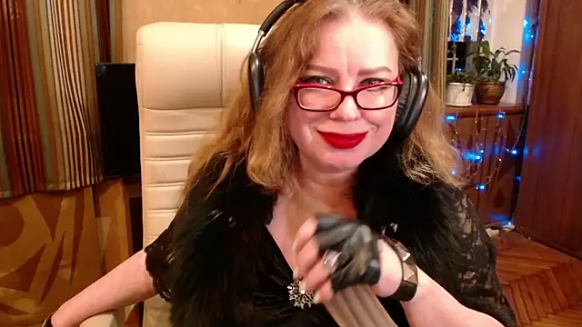 Miss Tress online show from 20, 12, 2025