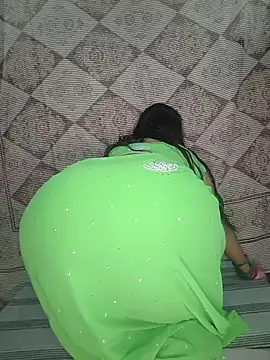 Snapshot of priya__angel chatting on 29, 11, 2025 priya angel online show from 29, 11, 2025