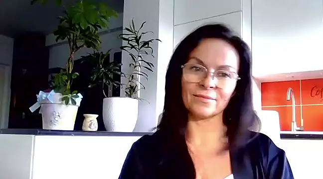 HelenLuxx online show from 11, 12, 2024