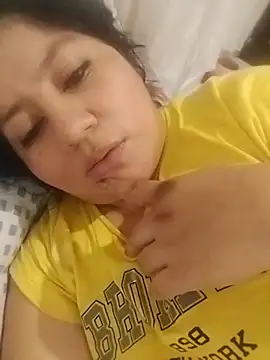 keterinjones--11 online show from 17, 10, 2025