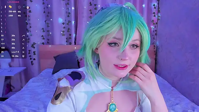 Snapshot of SweeteRose_Royce chatting on 4, 12, 2024 SweeteRose Royce online show from 4, 12, 2024