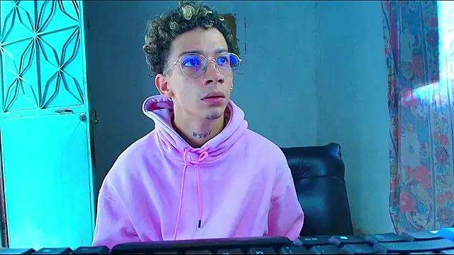 mateodeamjo online show from 11, 2, 2026