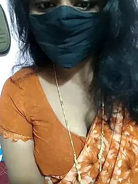 Snapshot of louise92 chatting on 20, 2, 2025 louise92 online show from 20, 2, 2025