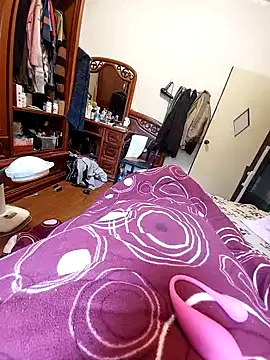 Snapshot of KennyLOVERboy chatting on 7, 1, 2025 KennyLOVERboy online show from 7, 1, 2025