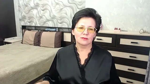 VitaCharm online show from 16, 2, 2025