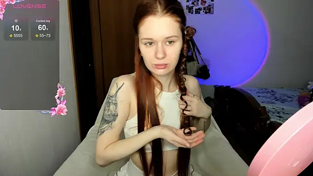 Snapshot of EmilySoul chatting on 31, 10, 2025 EmilySoul online show from 31, 10, 2025