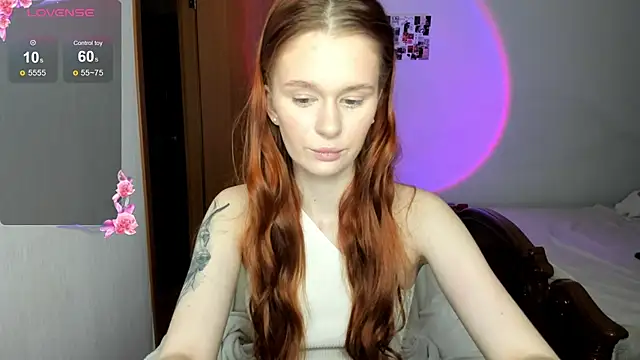 Snapshot of EmilySoul chatting on 2, 12, 2025 EmilySoul online show from 2, 12, 2025