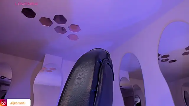 AllyJensen online show from 1, 2, 2025