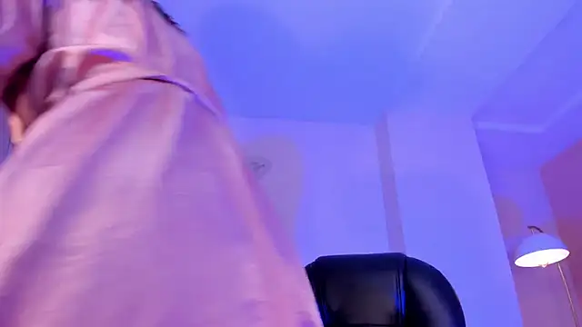 AllyJensen online show from 6, 2, 2025