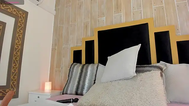 Snapshot of TamyHoney chatting on 22, 2, 2025 TamyHoney online show from 22, 2, 2025