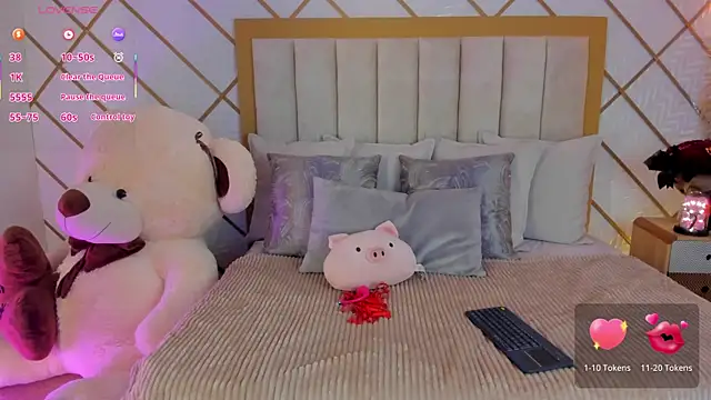 Snapshot of TamyHoney chatting on 20, 9, 2025 TamyHoney online show from 20, 9, 2025