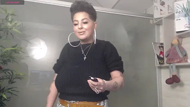 BustyAllyy online show from 15, 12, 2024