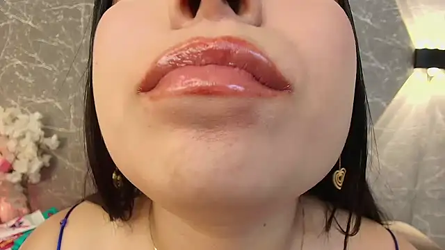 mia roux13 online show from 31, 1, 2025