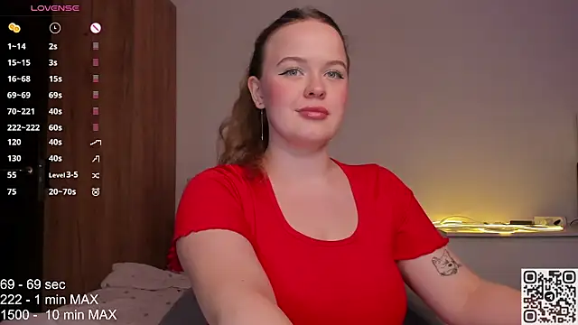 Snapshot of HANNA_MONTANAS chatting on 25, 10, 2025 HANNA MONTANAS online show from 25, 10, 2025