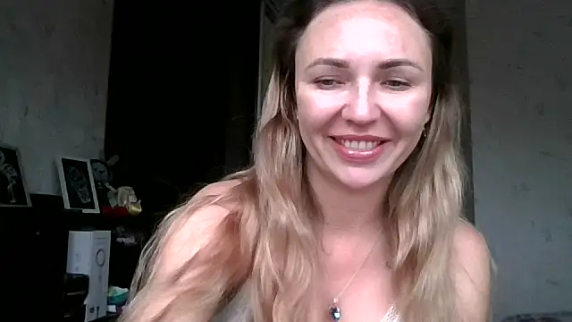 AngelinaLove28 online show from 26, 10, 2025