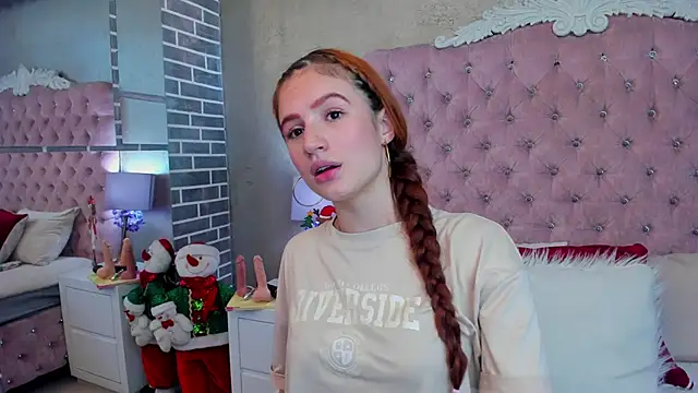 AdelaineBest online show from 18, 12, 2024