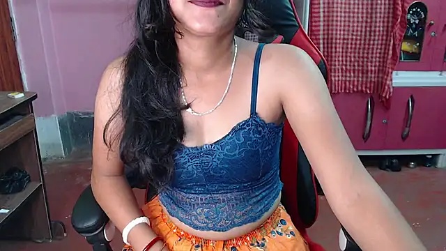 Snapshot of Angel_Alison_ chatting on 21, 2, 2025 Angel Alison  online show from 21, 2, 2025