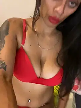 Snapshot of canderodrig777 chatting on 8, 2, 2025 canderodrig777 online show from 8, 2, 2025