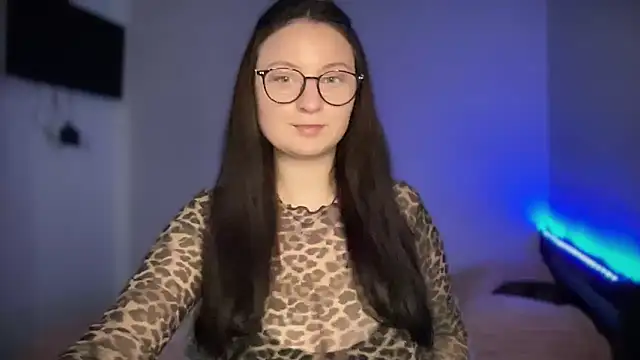 Snapshot of LocaAlis chatting on 20, 10, 2025 LocaAlis online show from 20, 10, 2025