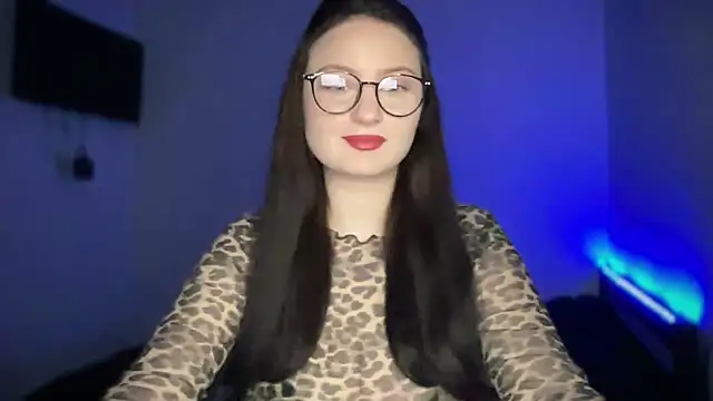 Snapshot of LocaAlis chatting on 3, 11, 2025 LocaAlis online show from 3, 11, 2025