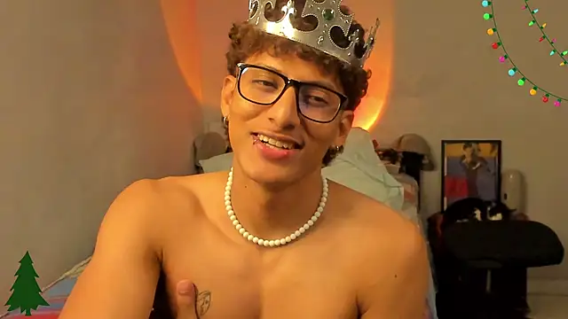 Snapshot of Ivano_joness chatting on 24, 12, 2024 Ivano joness online show from 24, 12, 2024