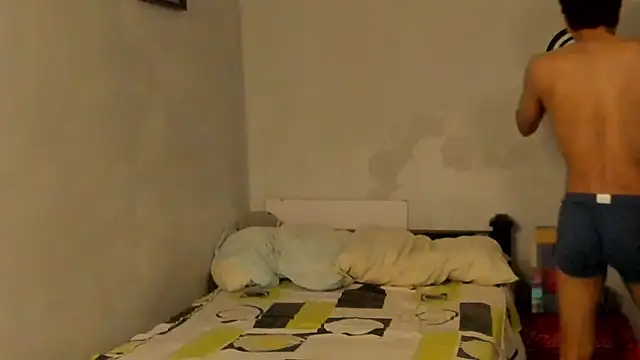 Snapshot of Ivano_joness chatting on 2, 2, 2025 Ivano joness online show from 2, 2, 2025