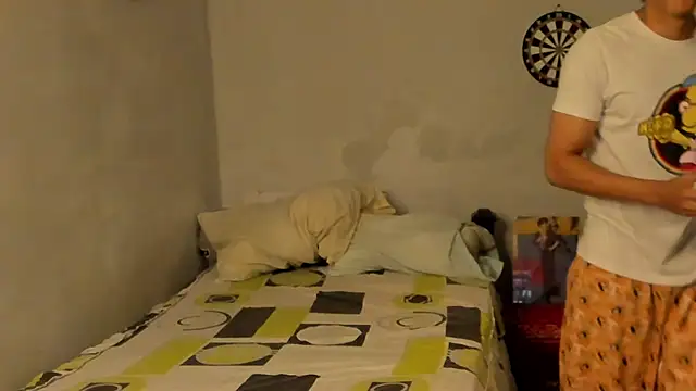 Snapshot of Ivano_joness chatting on 3, 2, 2025 Ivano joness online show from 3, 2, 2025