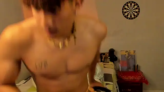 Snapshot of Ivano_joness chatting on 5, 2, 2025 Ivano joness online show from 5, 2, 2025