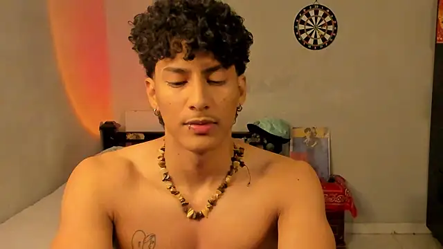 Snapshot of Ivano_joness chatting on 11, 2, 2025 Ivano joness online show from 11, 2, 2025