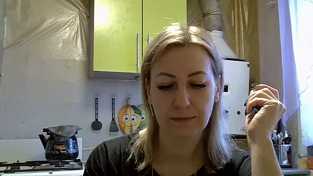 Snapshot of AshleyXHoney chatting on 14, 1, 2025 AshleyXHoney online show from 14, 1, 2025