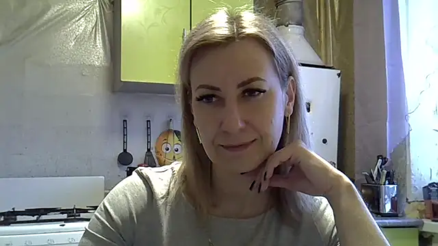 Snapshot of AshleyXHoney chatting on 16, 1, 2025 AshleyXHoney online show from 16, 1, 2025