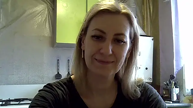 Snapshot of AshleyXHoney chatting on 16, 1, 2025 AshleyXHoney online show from 16, 1, 2025