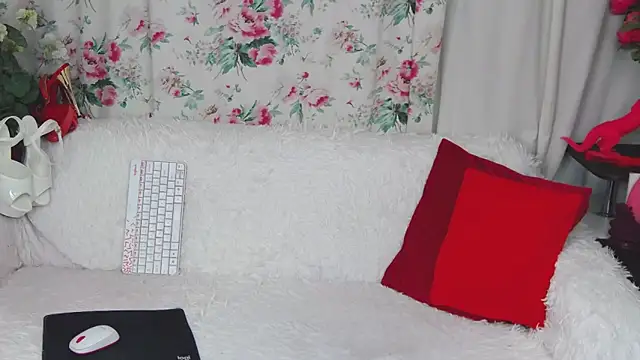 CandyBoobsDD online show from 2, 3, 2026