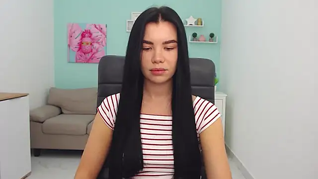 MadisonGomes online show from 17, 12, 2024