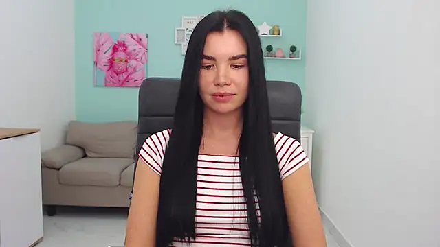 MadisonGomes online show from 17, 12, 2024