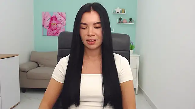 MadisonGomes online show from 18, 12, 2024
