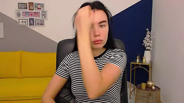 MadisonGomes online show from 22, 12, 2024