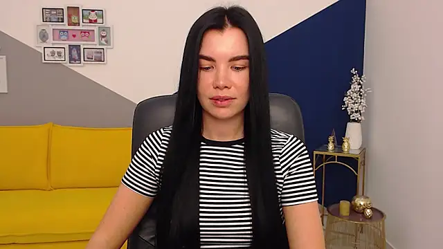 MadisonGomes online show from 22, 12, 2024
