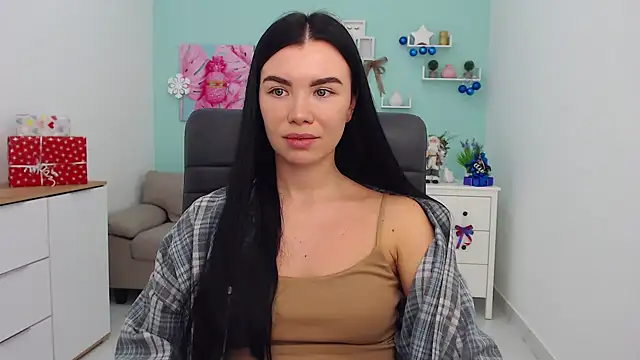 MadisonGomes online show from 27, 12, 2024