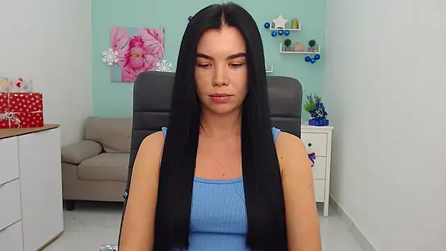 MadisonGomes online show from 9, 1, 2025
