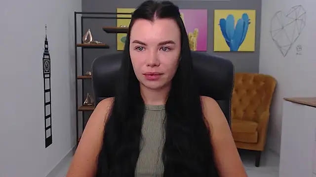 MadisonGomes online show from 27, 10, 2025