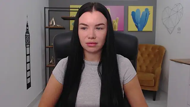 MadisonGomes online show from 29, 10, 2025