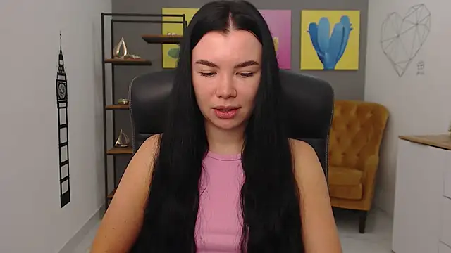 MadisonGomes online show from 17, 11, 2025